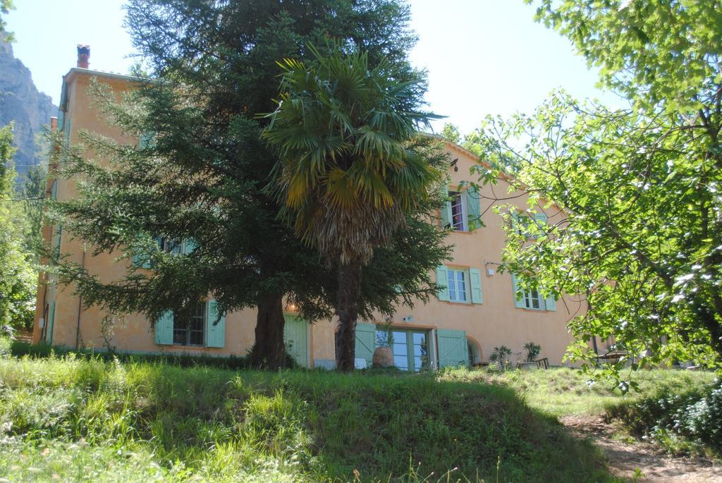 Domaine D'Angouire Hotel Moustiers-Sainte-Marie Exterior foto