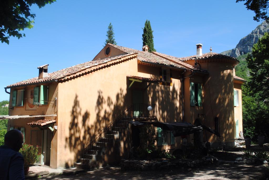 Domaine D'Angouire Hotel Moustiers-Sainte-Marie Exterior foto